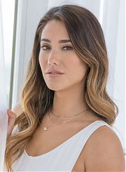 Eva Lovia